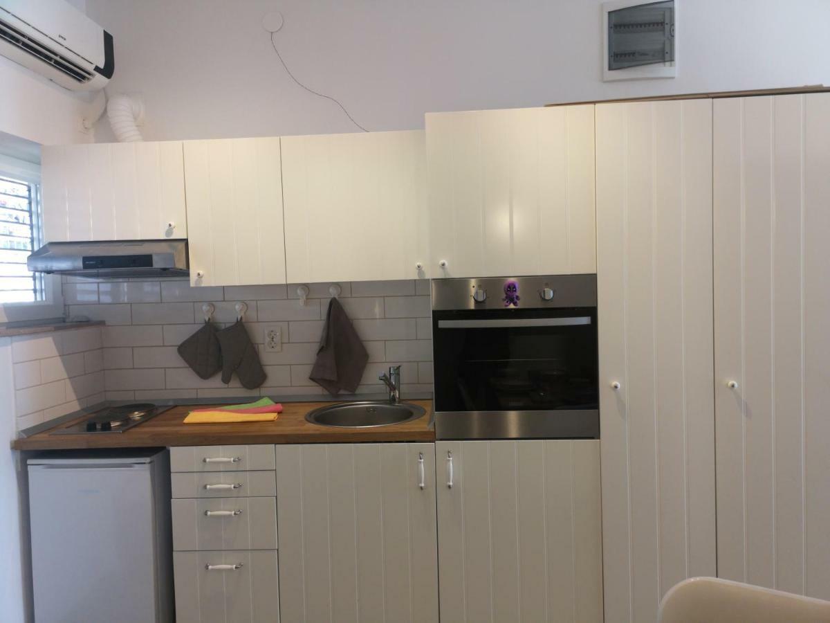 Apartman Studio Kod Ujevica Baška Voda Extérieur photo